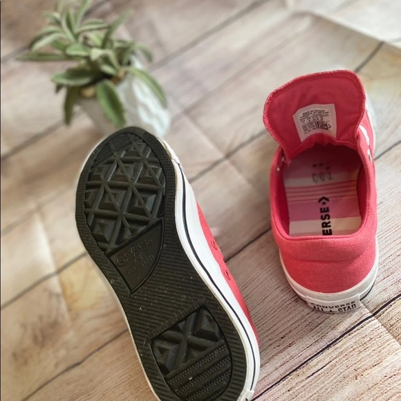 Converse - Picture 3 of 3